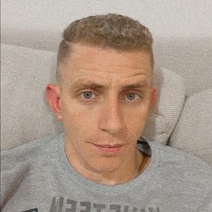 Meet your Posher, Tiago